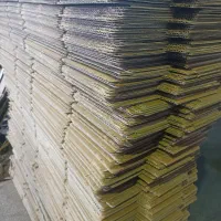 کار در کارتن سازی