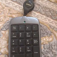 کیبورد عددی با سیم جمع شو