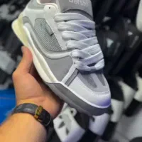 کتانی ونس|کیف، کفش، کمربند|شیروان (خراسان), |دیوار