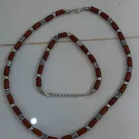 ست گردنبند و دست بند