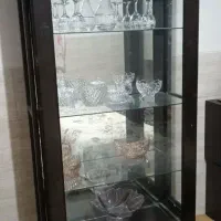 تخت وکمد