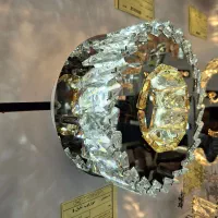 دیوار کوب  و حروف انگلیسی