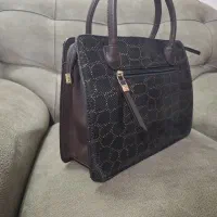 تعدادی کیف زنانه|کیف، کفش، کمربند|شیروان (خراسان), |دیوار