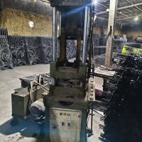 دستگاه پرس هیدرولیک