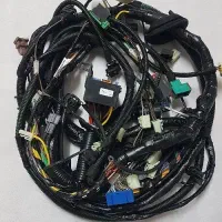 عرضه کننده انواع باتری و سیمکشی و سوکت و سنسور|قطعات یدکی و لوازم جانبی|یزد, |دیوار