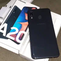 سامسونگ A20 در حد آکبند جهت معاوضه