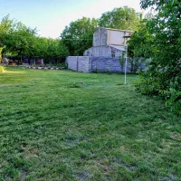 اجاره ویلا باغ با منظره خوب|اجارهٔ کوتاهمدت ویلا و باغ|نوشین شهر, |دیوار