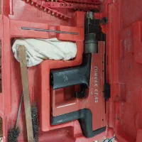 میخکوب کامرکس