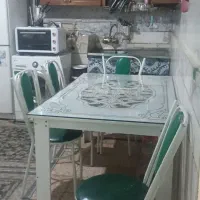 میز و صندلی