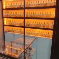 استخدام همکار ساده(خانم،اقا)کار عطر فروشی ملک شهر|استخدام خدمات فروشگاه و رستوران|اصفهان, ملک‌شهر|دیوار