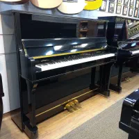 پیانو دیجیتال به سبک آکوستیک با طراحی خاص