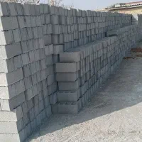 بلوک دیواری ۱۸ در ۳۸