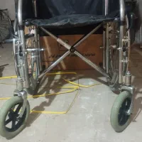فروش چرخ ویلچر نو داخل کارتون