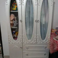 تخت وکمد|تخت و سرویس خواب|بیرجند, |دیوار