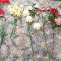 تعدادی گل مصنوعی|گل مصنوعی|ساوه, |دیوار