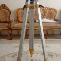 سه پایه نقشه برداری( سالم) الومینیوم