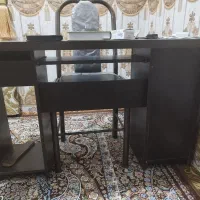 میز و صندلی