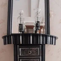 آئینه و کنسول سالم