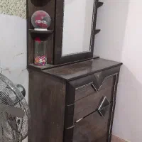 کمد و میز آرایش