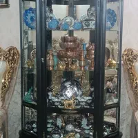 گنجه ۴طبقه نو نو وسایل داخل فروشی نیست