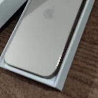 اپل iPhone 16 Pro Max با حافظهٔ ۲۵۶ گیگابایت