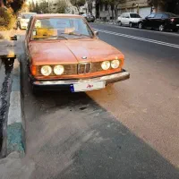 بی ام و  ۳۲۰ کلاسیک  ۱۹۷۷