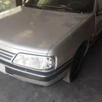 پژو 405. 2000