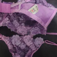 ست لباس زیر زنانه|لباس|رشت, منظریه|دیوار