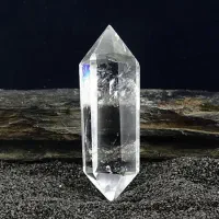 سنگ کوارتز شفاف منشور در دو سایز