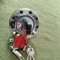 یه سویچ پیدا کردم ماله کیه با در باک