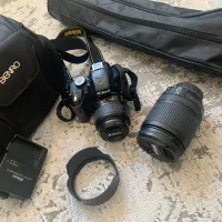 دوربین عکاسی حرفه ای به همراه لوازم جانبی
