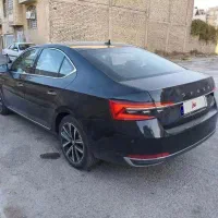 اشکودا سوپرب مشکی ۲۰۲۴|خودرو سواری و وانت|شیراز, ریشمک|دیوار