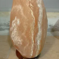 دکوری و جاشمعی سنگ نمک