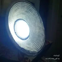 یک عددپرژکتور۱۰۰ وات|لامپ و چراغ|کرمانشاه, |دیوار