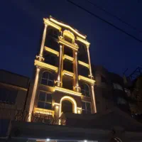 ۱۸۰ متری فول هنرور