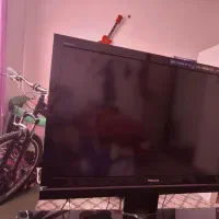 ال سی دی  توشیبا ۴۲ ضربه خورده