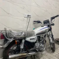 موتور سیکلت ۲۰۰