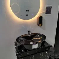 اینه و روشو