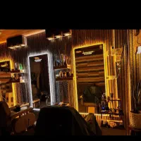 آینه استاده و دیواری