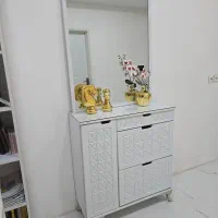 جا کفشی و آینه جاکفشی