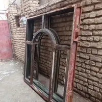 پنجره های آهنی