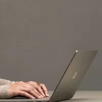 استخدام‌ منشی