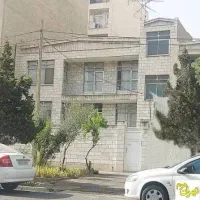 دو طبقه روی پیلوت قدیمی