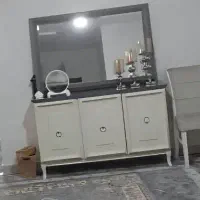 آینه و کنسول