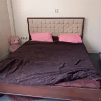 تخت دو نفره با تشک در حد نو