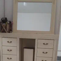 تخت|تخت و سرویس خواب|رباط‌کریم, نصیرشهر|دیوار