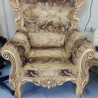 مبل هفت نفره همراه جلو مبلی و اجاق گاز