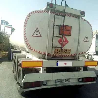 تریلر ، تانکر سوخت ، سه محور