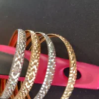 یک عدد النگوی نو نو خیلی براق سایز1 فروش فوری فردا|جواهرات|همدان, |دیوار