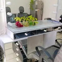 فروش تجهیزات آرایشگاهی در حد نو